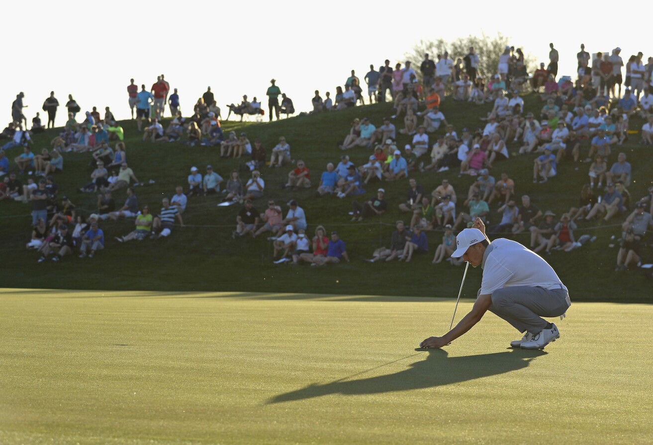 2018 Waste Management Phoenix Open: Round 1 - Putt on No. 18